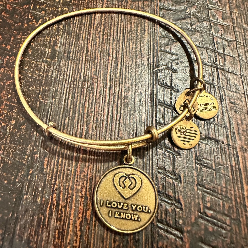 Alex and Ani Disney/Star Wars Matte Gold I Love You. I Know. Charm Bracelet